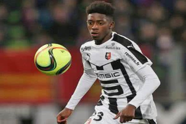 埃斯特旺：安帅在很多方面都帮了我，比赛后还给了我一个拥抱