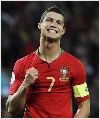 比萨vs国米：劳塔罗、恰20首发，小图拉姆、阿坎吉出战