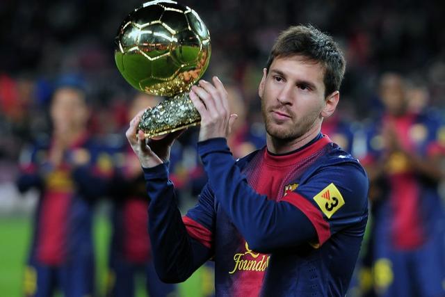 德转列巴拉圭球员历史身价前10：阿尔米隆第1，巴里奥斯上榜