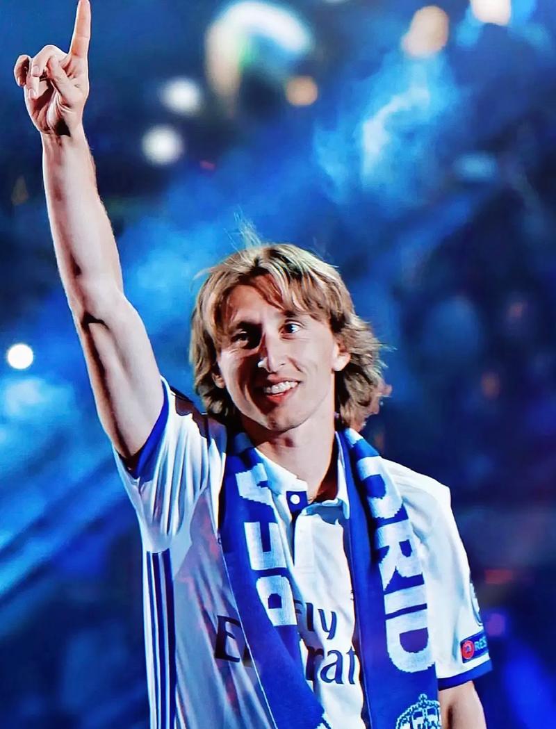 邮报：纽卡寻找前锋受挫，若无符合预期的报价不会放走伊萨克