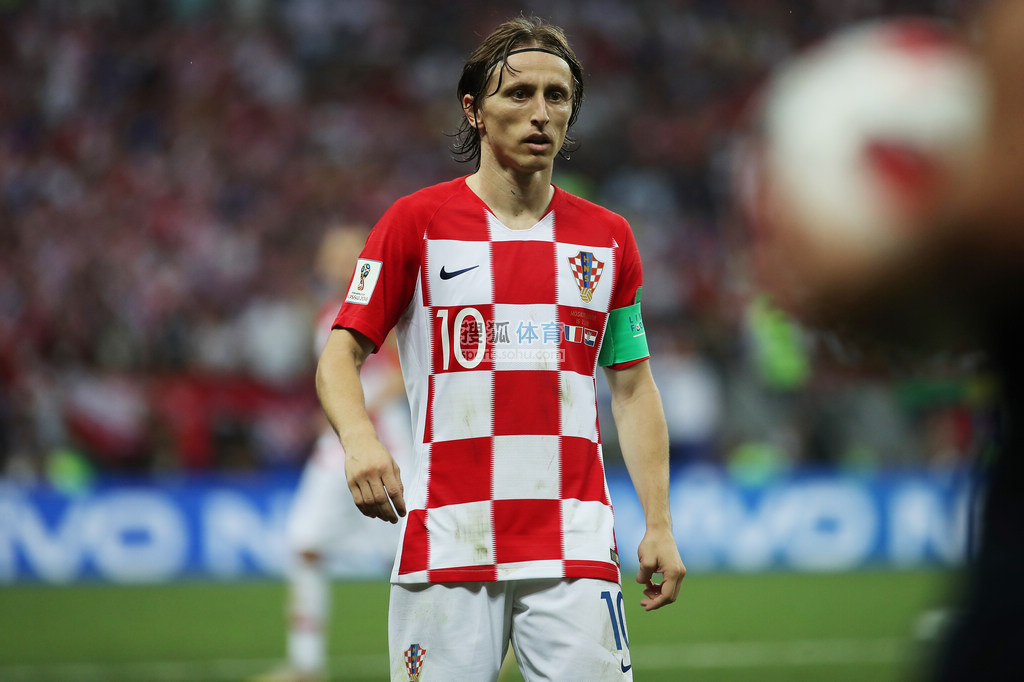 若昂-佩德罗选巴西五人队：大罗、内马尔、卡塞米罗在列